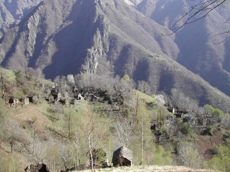 B&B Cip E Ciop Miazzina Bagian luar foto
